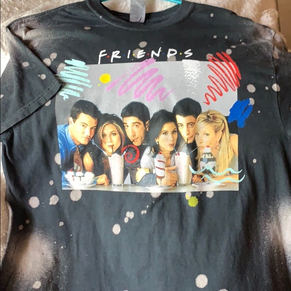 ⭐️3/$20⭐️ F.R.I.E.N.D.S cotton T-Shirt - Picture 1 of 3